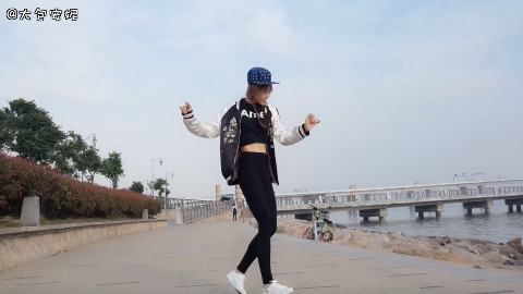 大包安妮- Seve鬼步舞